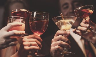 Alkohol povećava rizik od dobijanja raka jetre 
