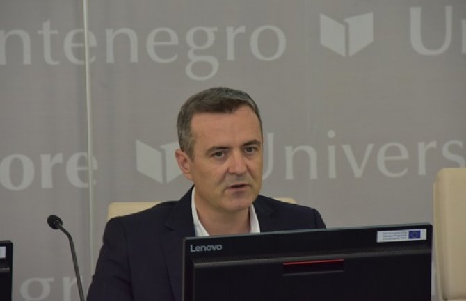 Upravni odbor UCG: Izbor rektora prof. dr Vladimira Božovića