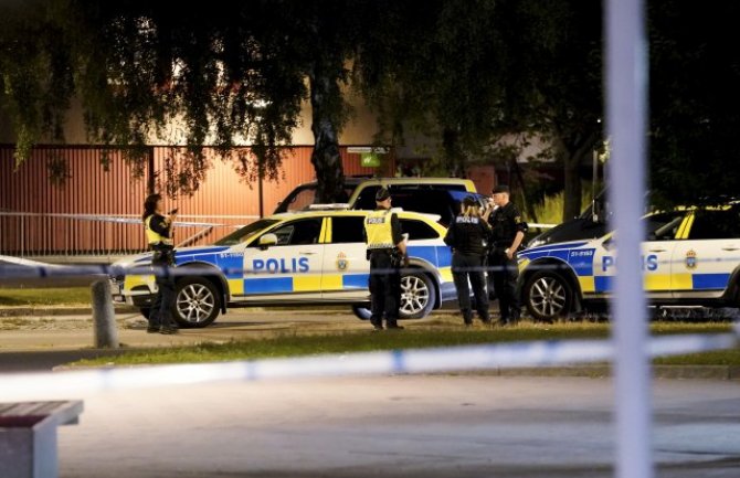 U Švedskoj masovna pucnjava, najmanje troje ljudi povrijeđeno 