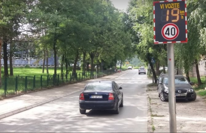 Opština Pljevlja nastavila sa ulaganjem sredstava za povećanje bezbjednosti saobraćaja