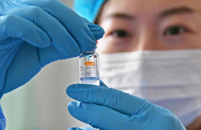 Kinezi primili 1,7 milijardi doza vakcine
