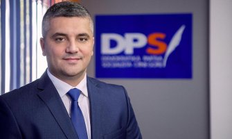 Mustajbašić: Nazadovanje naše države i nedorasla vlast zabrinjavaju dijasporu
