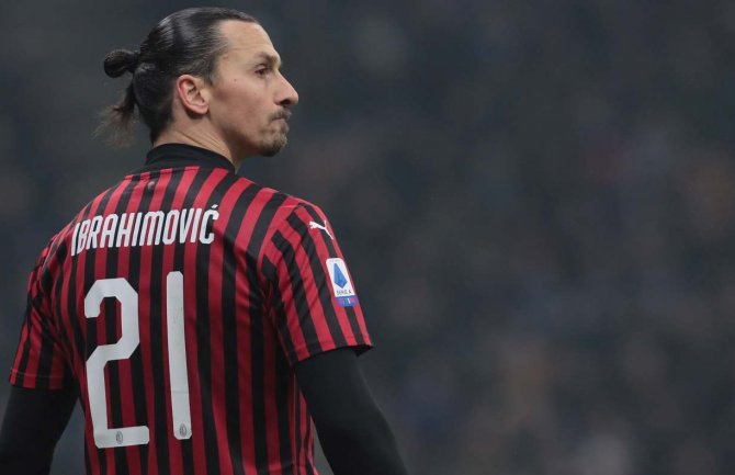 Zlatan Ibrahimović operisao koljeno, pauzira osam mjeseci