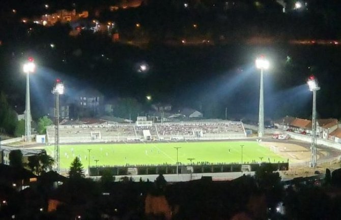 Prva utakmica pod reflektorima na bjelopoljskom stadionu