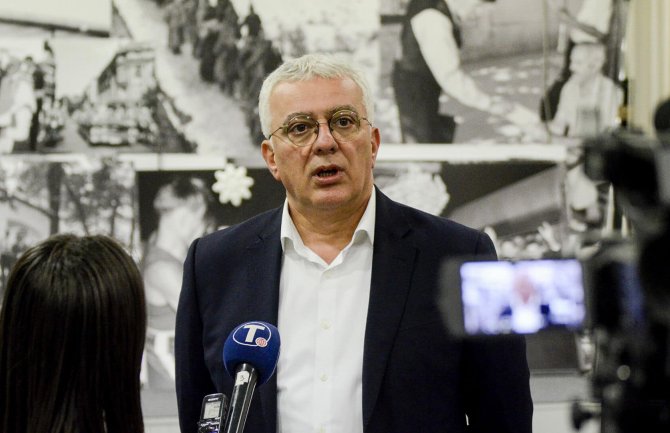 Mandić: Đukanović na zalasku svoje političke karijere, priznaje da je ostao bez međunarodne i podrške naroda