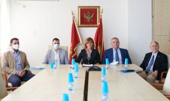 Posjeta prostorijama po mjeri djeteta u Osnovnom sudu i Osnovnom državnom tužilaštvu u Podgorici