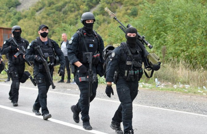 Kosovo onlajn: Specijalne snage kosovske policije pretukle trojicu Srba