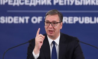 Vučić: Situacija sve teža, trudimo se da obezbijedimo normalan život