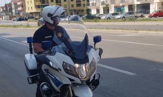 Udes u Pljevljima, povrijeđen policajac