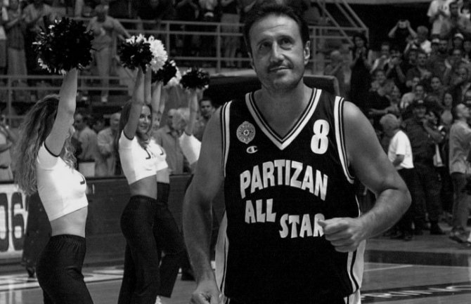 Tužne vijesti: Od posljedica saobraćajne nesreće preminuo legendarni košarkaš Partizana