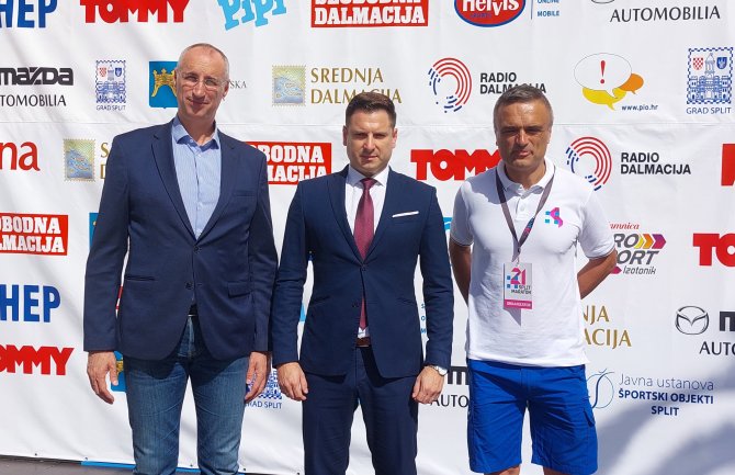 Potpredsjednik opštine Tivat sa gradonačelnikom Splita na 21. Split Maratonu