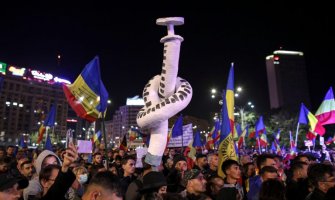 Protesti u Rumuniji zbog najava Vlade o novim ograničenjima u borbi protiv koronavirusa