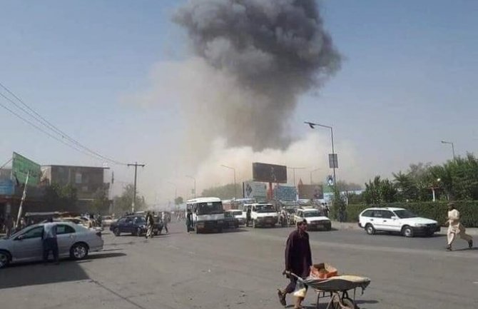 Eksplozija u džamiji u Avganistanu, strah od velikog broja žrtava 