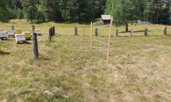 Instalirane dvije električne ograde za zaštitu pčelinjaka