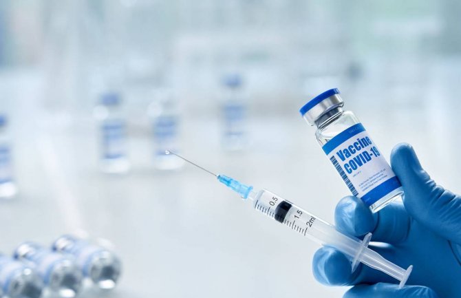 Švedska: Više od 100 osoba vakcinisano dozama kojima je istekao rok trajanja, među njima najviše djece