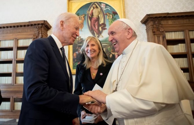Papa Franja dočekao Bajdena u Vatikanu