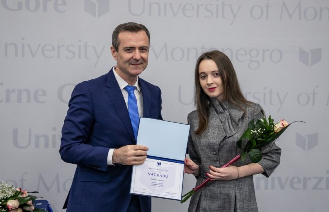Dženana Đurković - najbolja studentkinja Ekonomskog fakulteta: 
