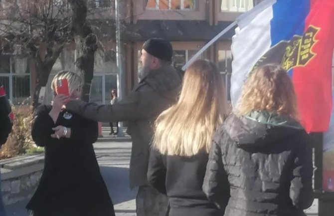Zenga u Pljevljima napao žensku osobu i policajca
