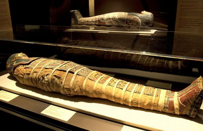 Arheolozi u Peruu iskopali mumiju za koju se procjenjuje da je stara 800 godina