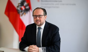 Kurc se povlači iz politike, a austrijski kancelar već najavio ostavku