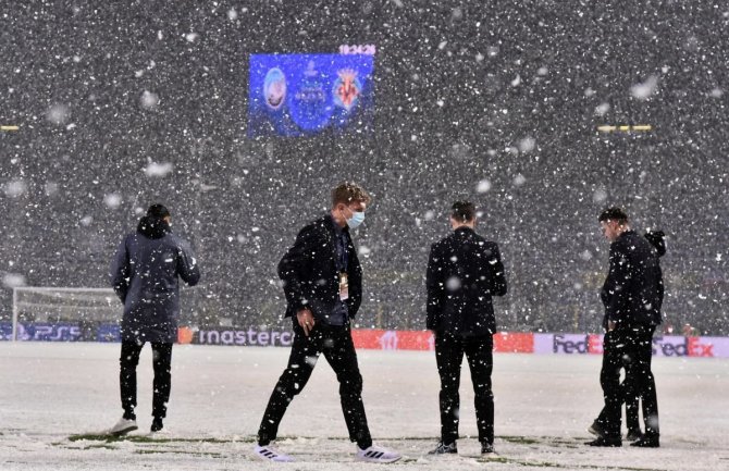 UEFA morala da odloži meč odluke zbog snijega