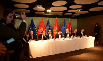 Abazović: Crna Gora zaslužuje da izađe iz kandži nacionalizma, kriminala i primitivnog djelovanja