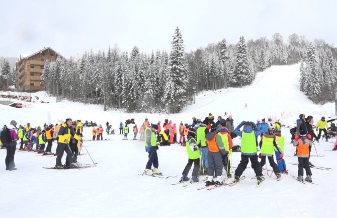 Na Ski centru Kolašin 1600 dovoljno snijega, sve staze i žičare rade punim kapacitetom