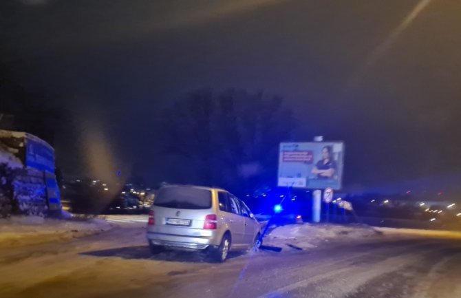 Berane: Saobraćajna nezgoda na Talumskom mostu, nema povrijeđenih