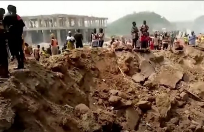 Udes kamiona koji je prevozio eksploziv u Gani, najmanje 17 mrtvih, razoren dio grada