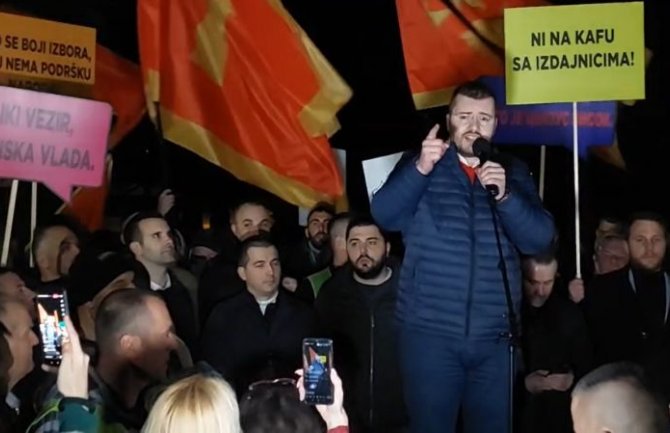 Koprivica: Manjinska Vlada neće proći, Abazović da nas prebroji ako mu basta