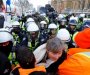 Policija razbila protest u Kanadi, očišćena ulica ispred Parlamenta