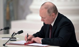 Putinov predložio amandman: Oduzimanje pasoša za diskreditovanje ruske vojske