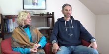 Bračni par iz Ukrajine našao utočište na Cetinju, pomogao im fudbaler Martinović (VIDEO)