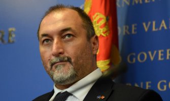 Stijović: Nekoliko šlepera hrane iz Bugarske stiglo u Crnu Goru, Srbija će ukinuti zabranu izvoza prema našoj zemlji 