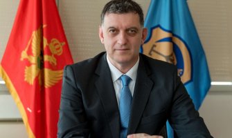 Komnenović  zloupotrebljava Odbor povjerenika u predizborne svrhe