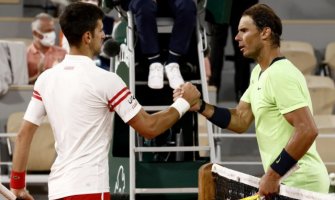 Izuzetak zbog Nadala i Đokovića, meč će moći da gledaju svi u Francuskoj