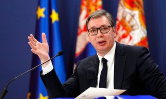 Vučić: Zahvaljujući našem javašluku i neradu Crna Gora je postala nezavisna država