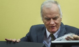 Pogoršava se zdravstveno stanje Ratka Mladića, ne može da hoda ni 20 metara bez odmora