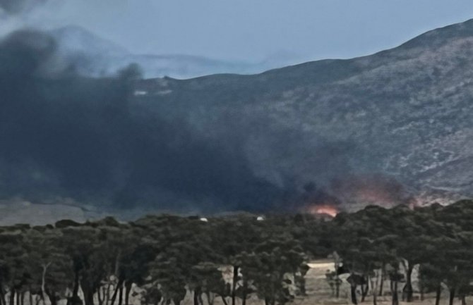 Požar na Deponiji u Tuzima, požar ugašen