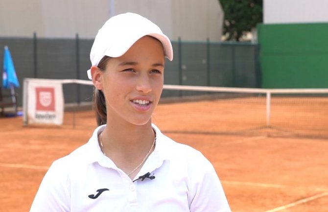 Nada crnogorskog tenisa: Četrnaestogodišnja Iva Lakić iz Podgorice niže uspjehe na ITF turnirima