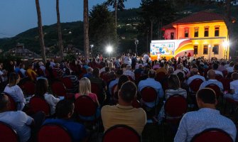 Bečić u Bijelom Polju: U CG pate se pošteni Crnogorci i Srbi i Bošnjaci i Muslimani i Albanci i Hrvati i Romi 