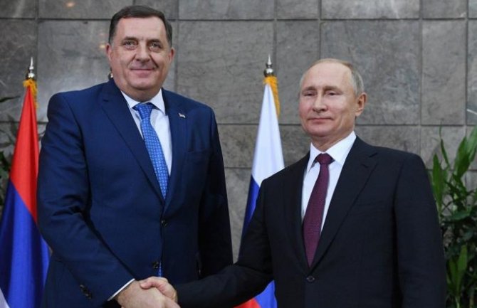 Ruski uticaj: Dodik se svrstao uz Putina predstavlja problem za Bosnu i Hercegovinu 