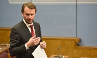 Konjević: Negativan Izvještaj o napretku rezultat pogrešnih prioriteta Vlade na čelu sa Abazovićem