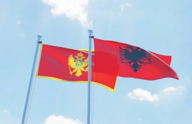 Crna Gora i Albanija pokreću pregovore o novom graničnom prelazu