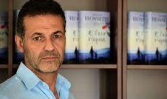 Poznati romanopisac Haled Hoseini ponosan na sina zbog promjene pola