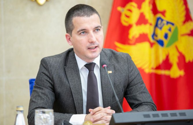 Bečić: Crnoj Gori potreban Ustavni sud koji nije plod jeftinih političkih dogovora