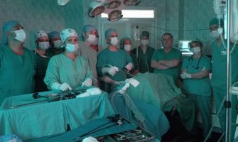 U Opštoj bolnici Berane urađene operacije iz oblasti urologije koje se još jedino rade u KCCG