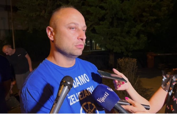 Vujović: Toščelik nastavlja sa pritiscima na radnike, ne znamo još koliko ćemo uspjeti da ih držimo smirene