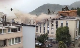Nevrijeme u Sloveniji: Jak vjetar čupao krovove i drveće, ima povrijeđenih