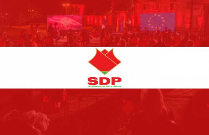 SDP poziva na sjutrašnji protest:  Sjutra se brani Ustav, naša evropska budućnost i sve vrijednosti savremenog civilizovanog društva